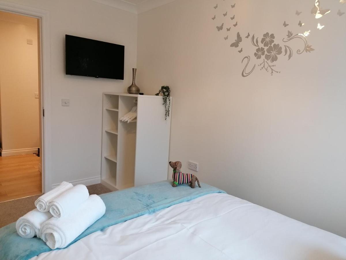 Luxury Modern 2 Bed Apartment, Free Undercroft Parking For 1 Car Southampton Kültér fotó