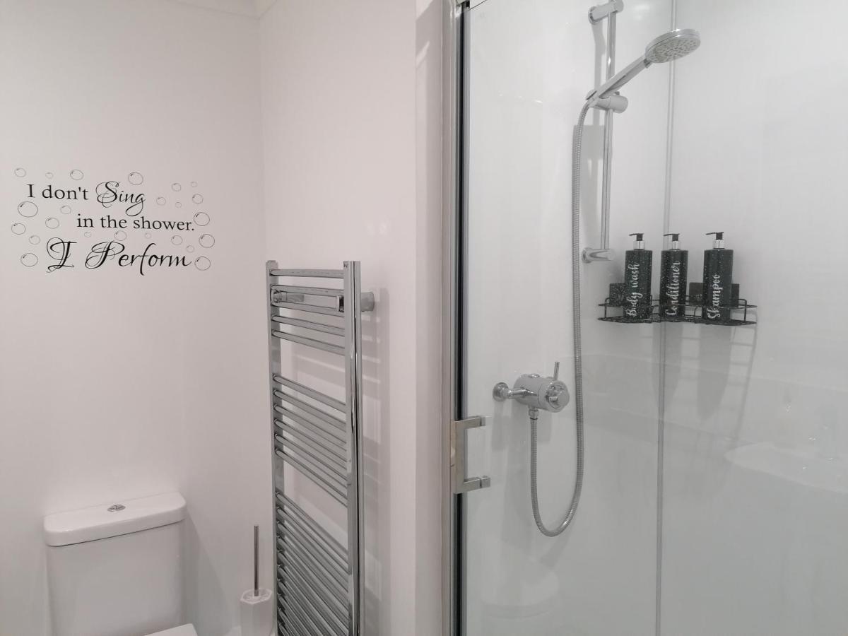 Luxury Modern 2 Bed Apartment, Free Undercroft Parking For 1 Car Southampton Kültér fotó